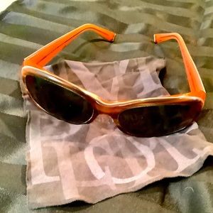 OLIVER PEOPLES SUNGLASSES